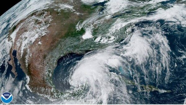 tormenta tropical 